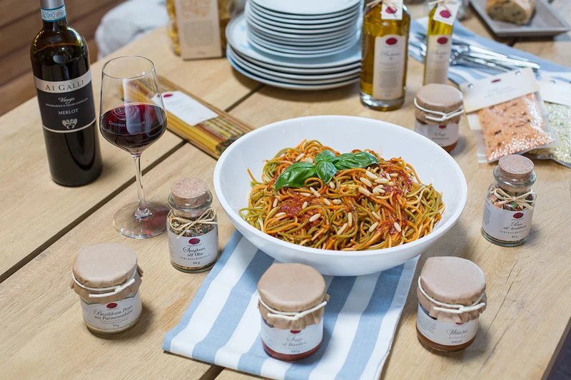 Spaghetti Tricolore