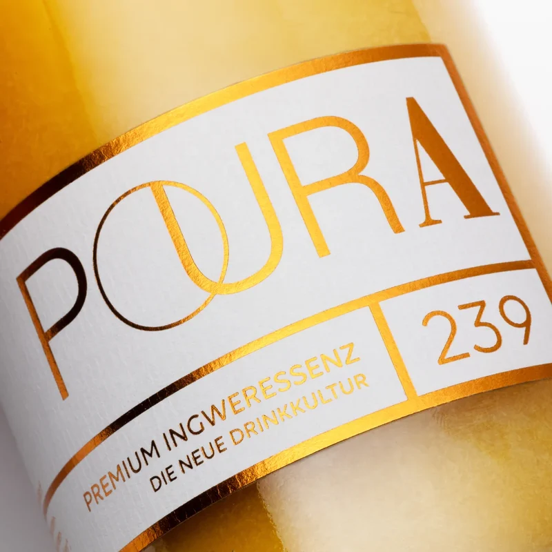 Poura Bio Ingweressenz mit 55% Ingwersaft, 495ml