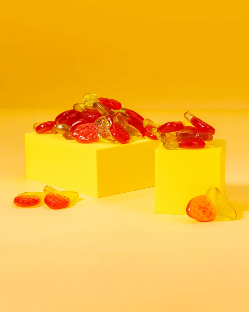 Fruchtgummi Erdbeer Rhabarber – mit Fruchtstückchen