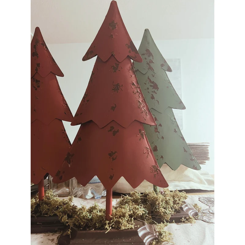 Weihnachtsbäume aus Metall – Perfekte Dekoration für die Festtage 70cm und 50cm
