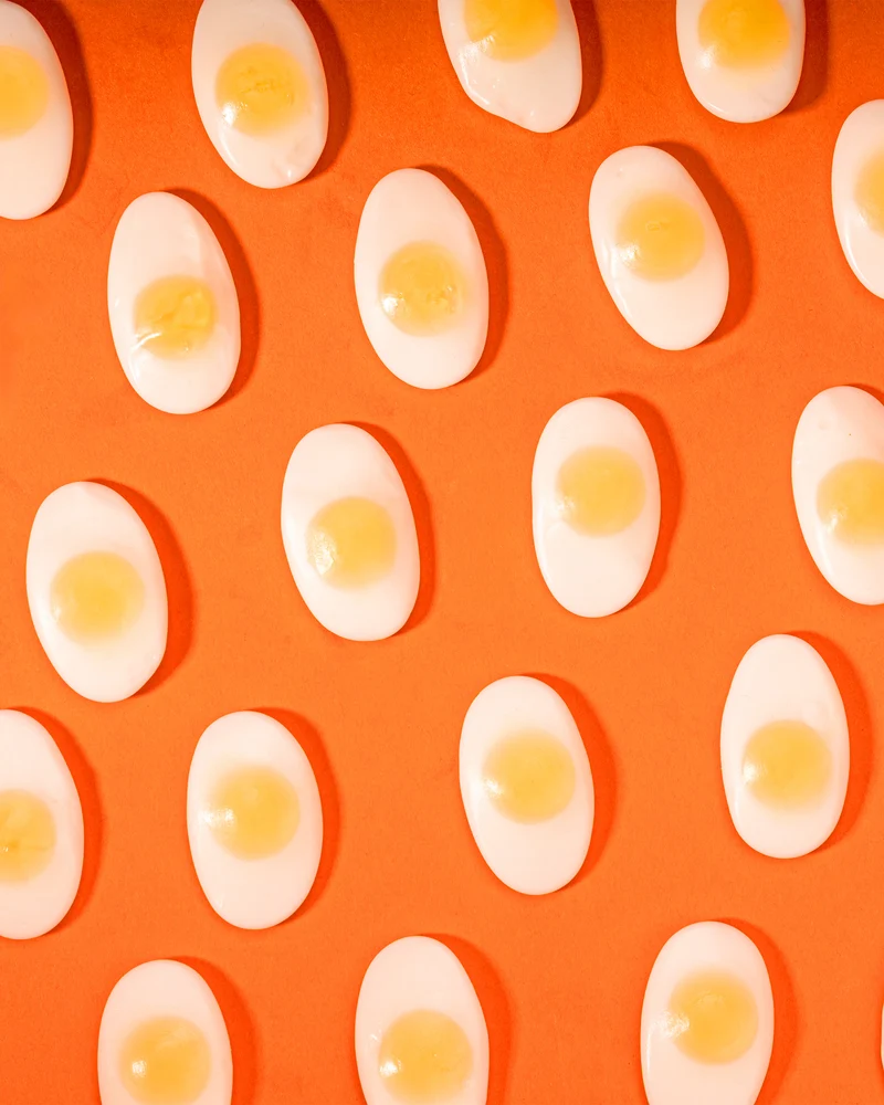 Schaumzucker Spiegeleier – mit Orangensaft