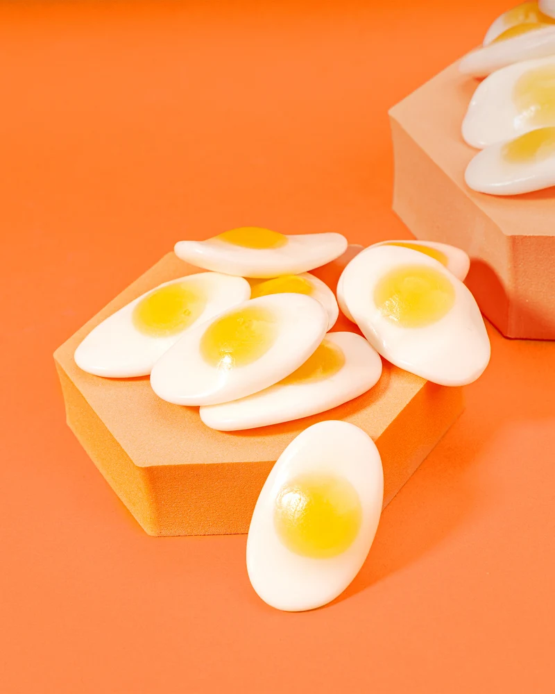 Schaumzucker Spiegeleier – mit Orangensaft