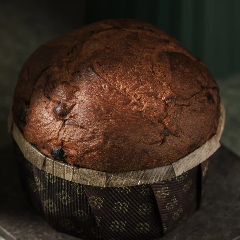 FISCONARO Panettone Classico al "Malvasia delle Lipari Passito D.O.C" mit kandierten Orangen und Rosinen - 500g