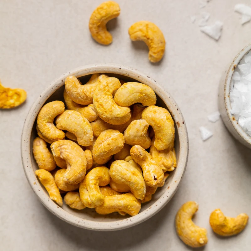 Curry-Cashews