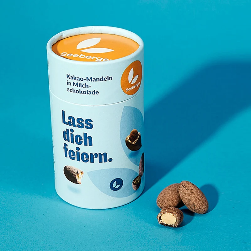 Kakao-Mandeln in Milchschokolade