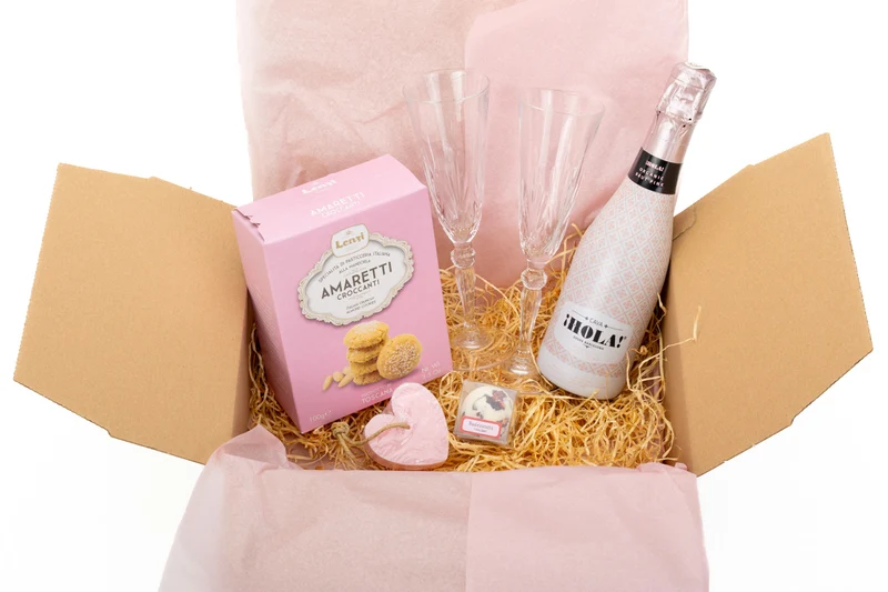 Geschenkbox Prickeln für Zwei – Sekt, Badekugel & Schokoladengenuss